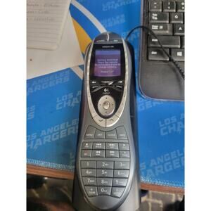 Logitech Harmony 880 Advanced Universal Remote Control Working Good.
